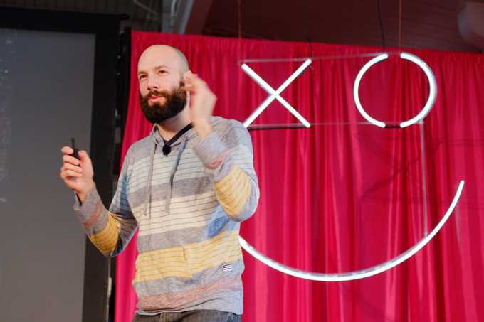 Jack Conte <a href="https://www.youtube.com/watch?v=K9NjntTUJ1Q" class="dn iw" rel="noopener nofollow">at the XoXo conference</a> talking about Patreon